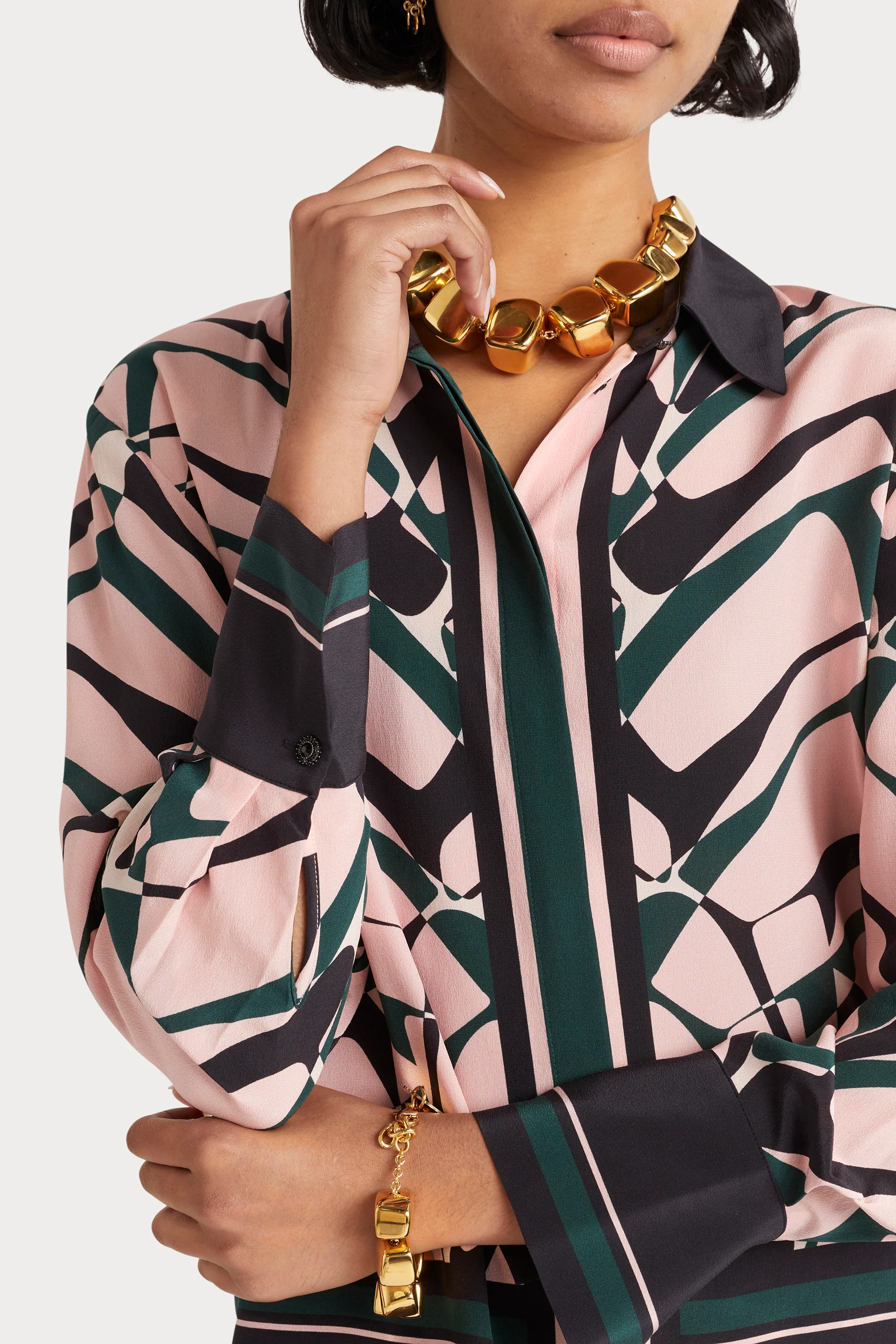 Husk Isara Shirt - Image 4